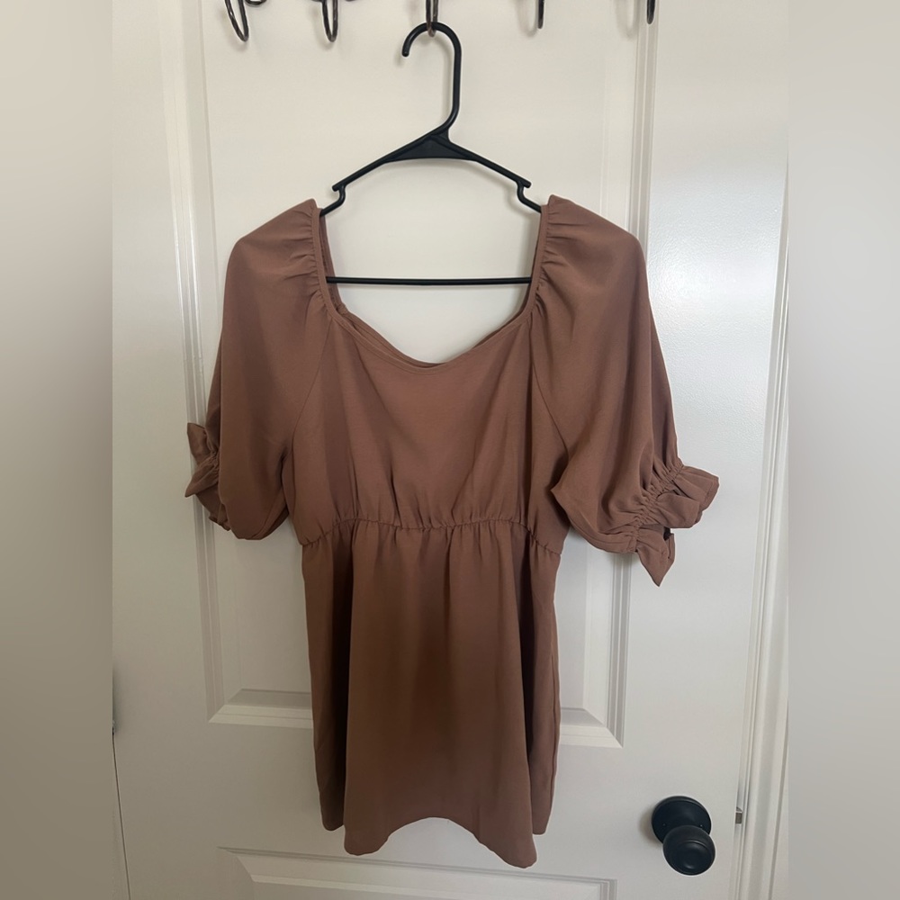 Brown mid sleeve blouse